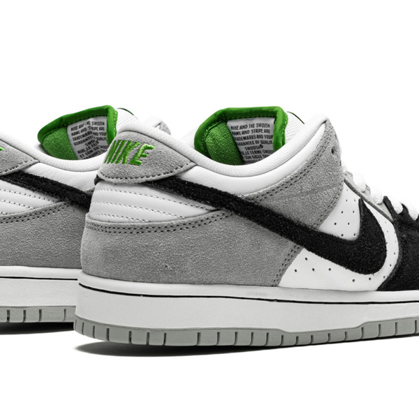 Nike SB Dunk Low Pro Chlorophyll Medium Grey