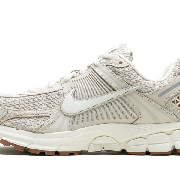 Nike Zoom Vomero 5 Light Orewood Brown Women's