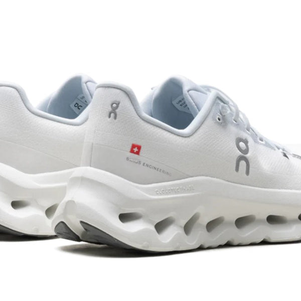 On Running Cloudtilt Arctic Ice Women's