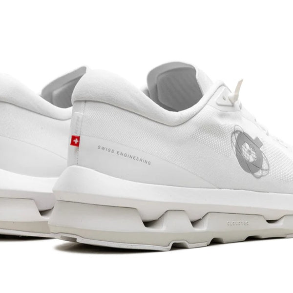 On Running Cloudzone Kith White Ice Men's