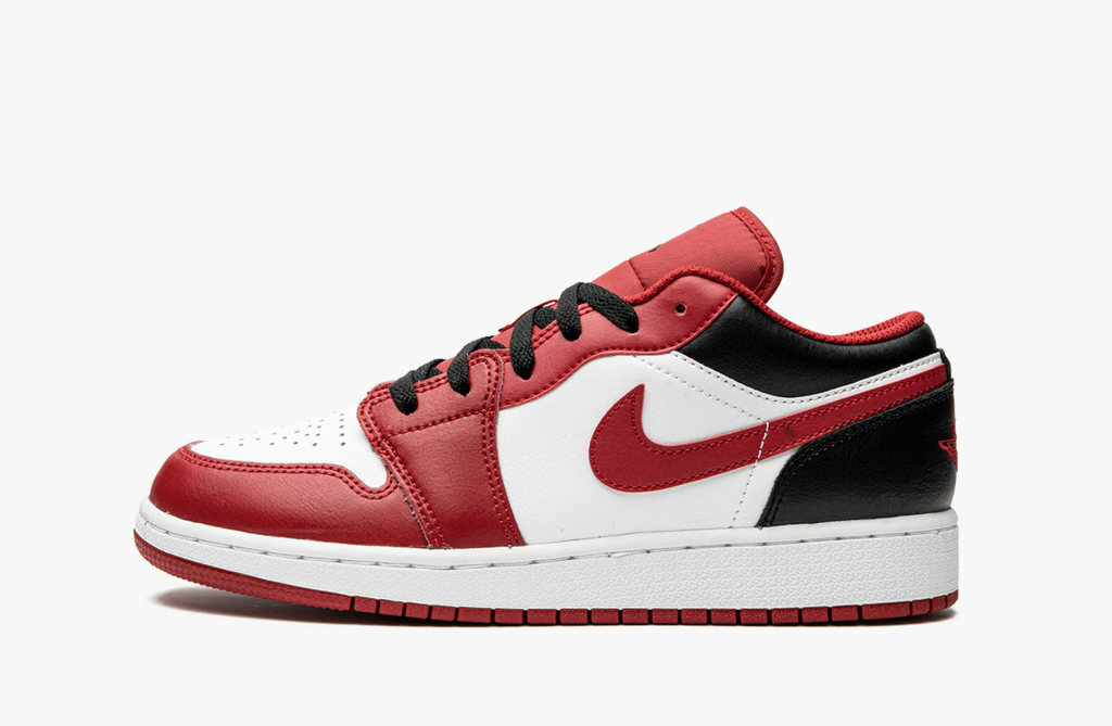 Jordan 1 low top black toe grade school