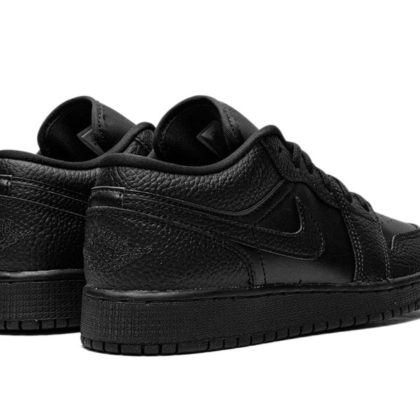 Jordan 1 Low Triple Black (Gradeschool)
