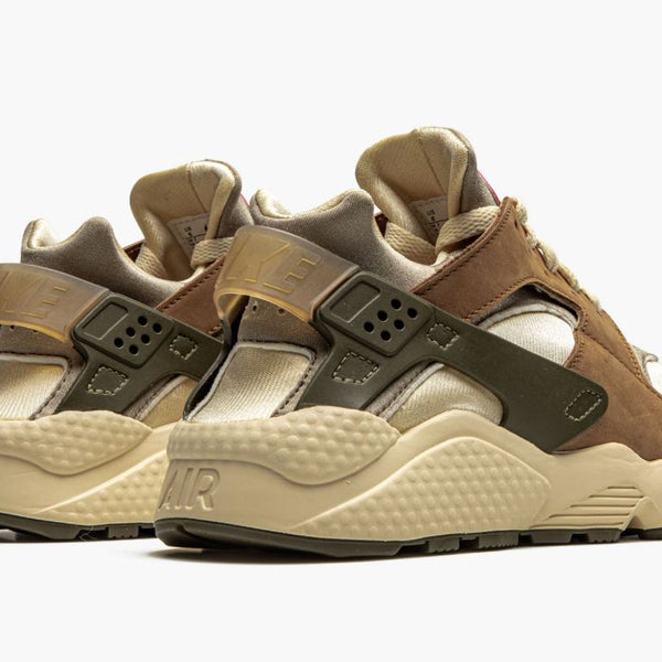Nike Air Huarache Stussy Desert Oak 2021 Men's