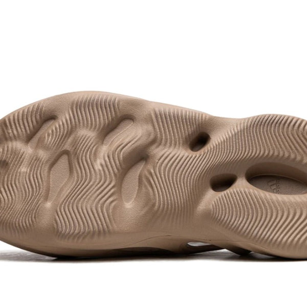 Adidas Yeezy Foam Runner Clay Taupe Men's