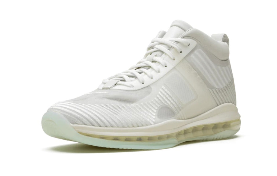 LeBron Icon John Elliott Summit White Men's (2018)