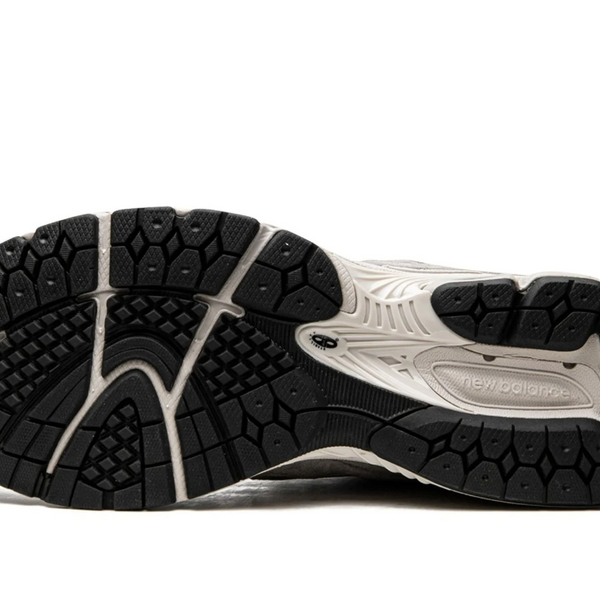 New Balance 2002R Marblehead Light Aluminum Men's