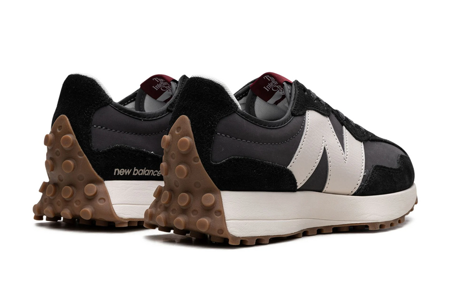 New Balance 327 Moonbeam Black Women's