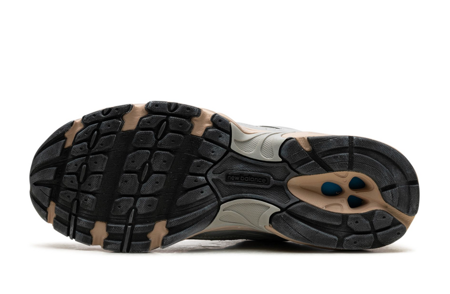 New Balance 530 Vintage Silver Metallic Moonbeam Men's