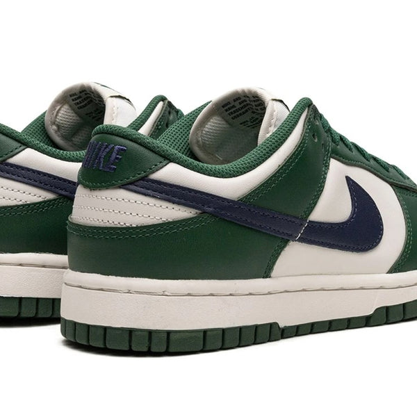 Nike Dunk Low Retro Gorge Green Midnight Navy Women's