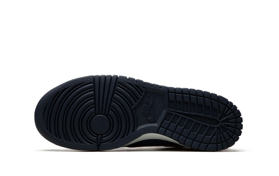 Nike Dunk Low SE Copper Swoosh (Gradescool)