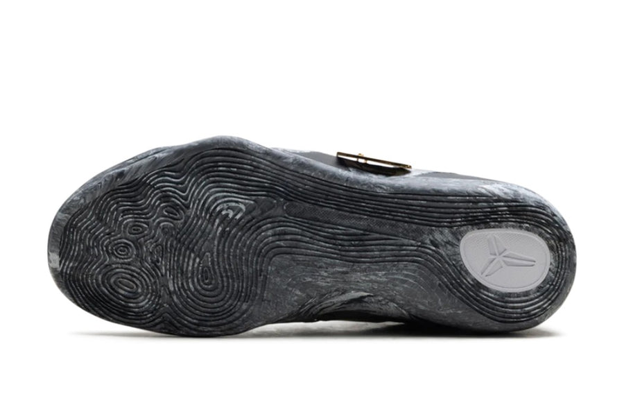 Nike Kobe 9 EM Low Protro Mambacita Men's