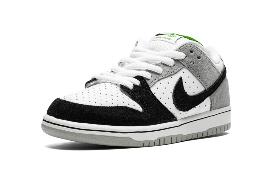 Nike SB Dunk Low Pro Chlorophyll Medium Grey