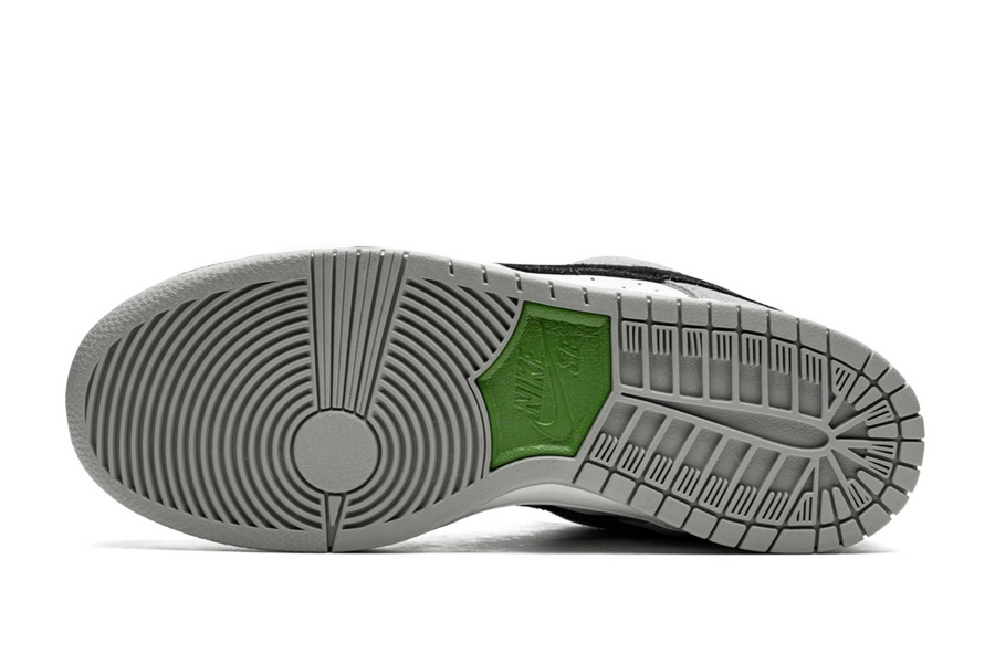 Nike SB Dunk Low Pro Chlorophyll Medium Grey