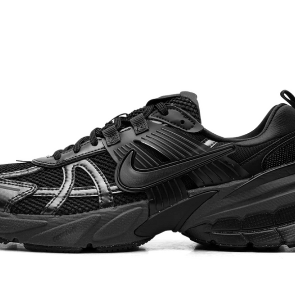 Nike V2K Run Black Dark Smoke Grey Women's