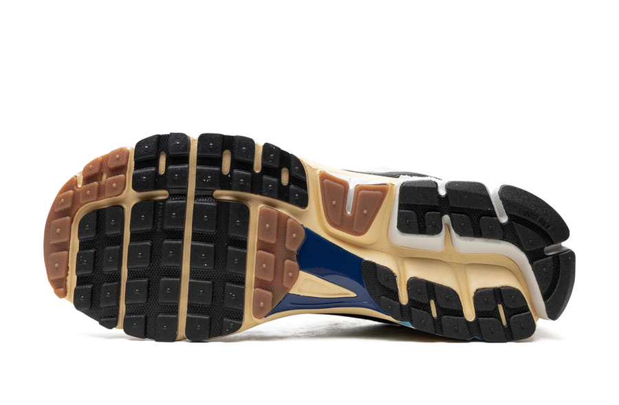 Nike Zoom Vomero 5 Designed by Japan Women's