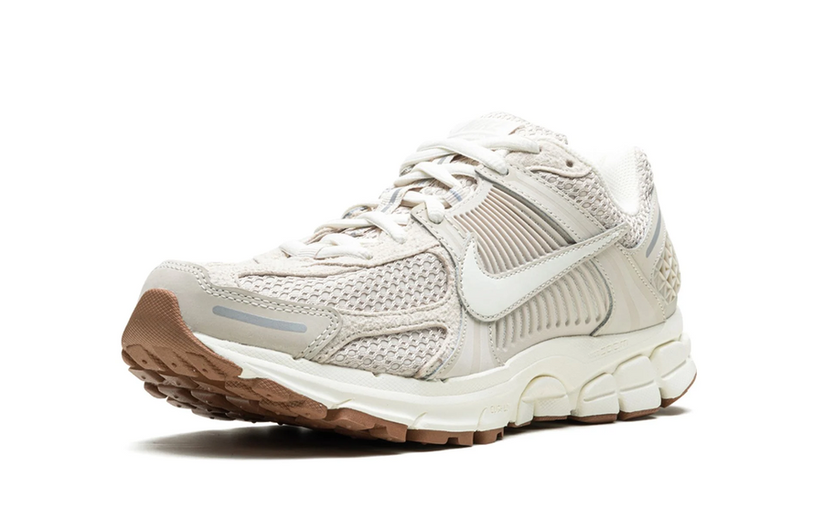 Nike Zoom Vomero 5 Light Orewood Brown Women's