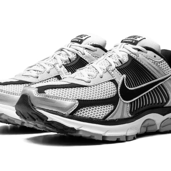 Nike Zoom Vomero 5 Metallic Silver Black Men's
