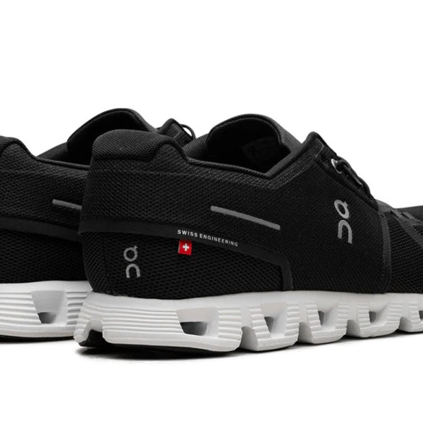 On Running Cloud 5 Black White Men's