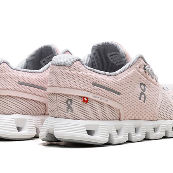 On Running Cloud 5 Shell White Women's