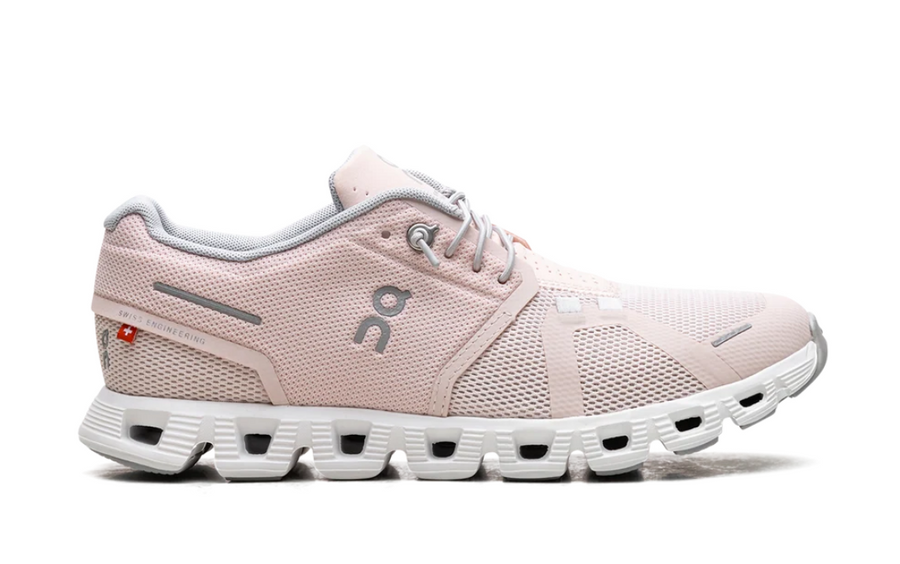 On Running Cloud 5 Shell White Women's