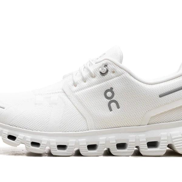 On Running Cloud 6 All White Women's