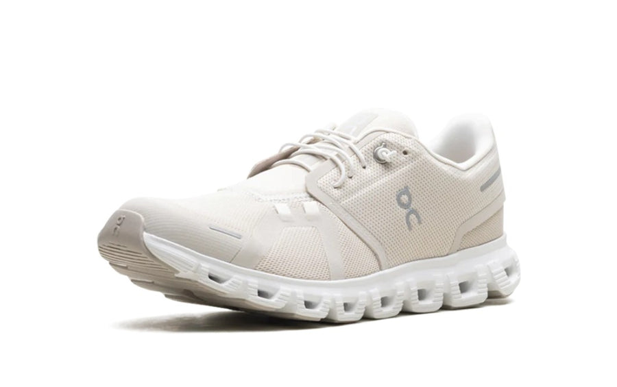 On Running Cloud 6 Pearl White Women's