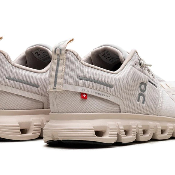 On Running Cloud 6 Waterproof Pearl Cream Women's