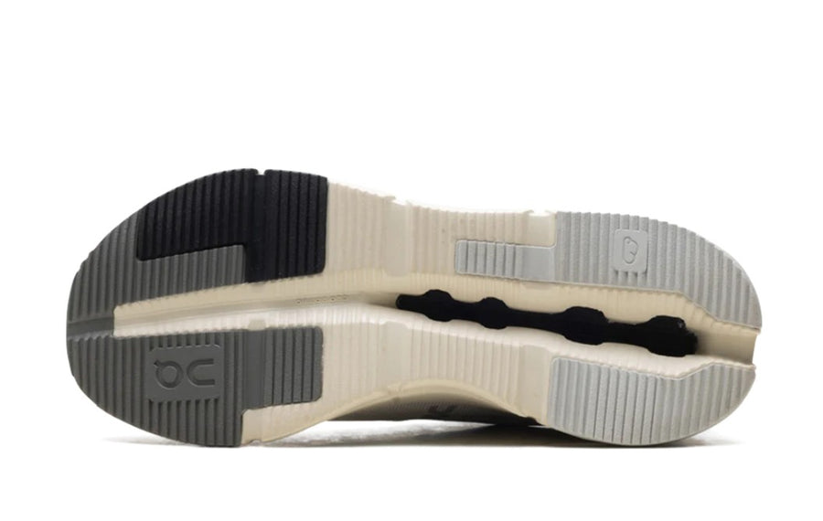 On Running Cloudnova Form 2 Pearl Black Men's