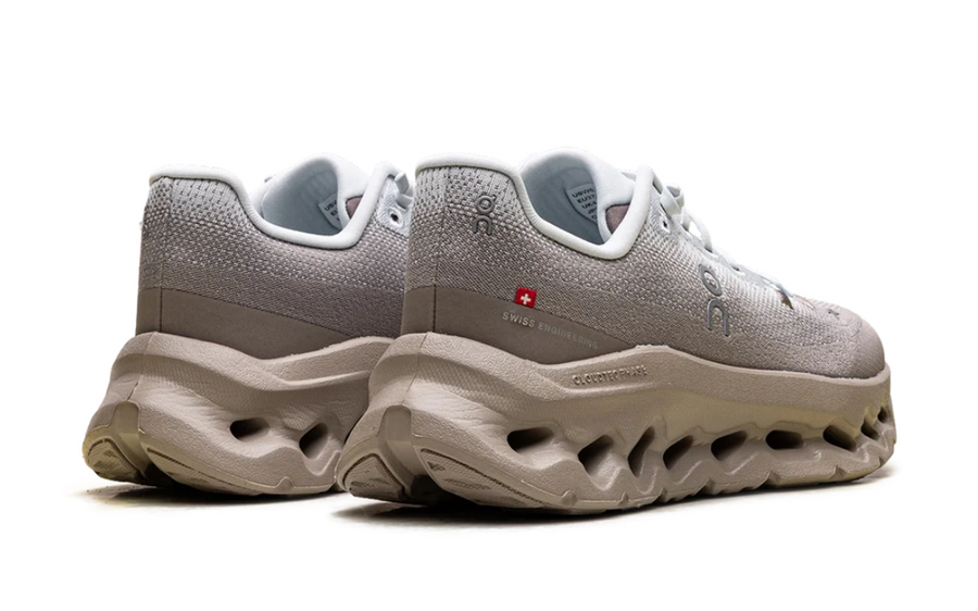 On Running Cloudtilt Cinder Iceberg Women's
