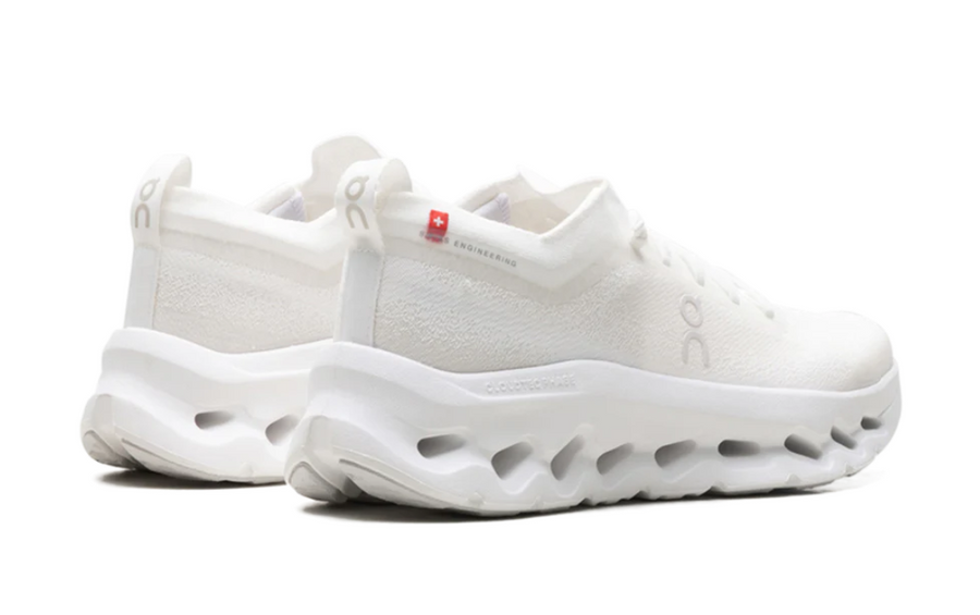 On Running Cloudtilt Moon White Frost Women's
