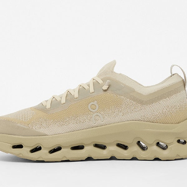 On Running Cloudtilt Moon Zendaya Winter Kasha Women's