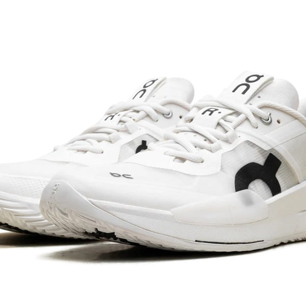 On Running The Roger Pro 2 All White Men's