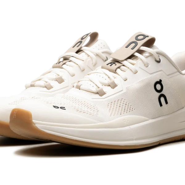 On Running The Roger Pro Ivory Men's