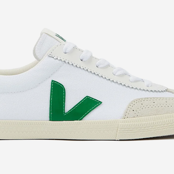 Veja Volley Canvas White Emeraude Women's