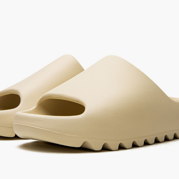 Adidas Yeezy Slide Bone 2022 (Restock Pair)
