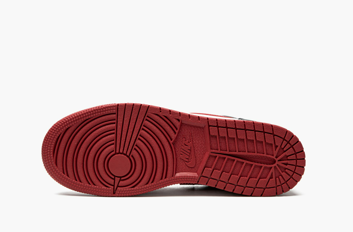 Jordan 1 Low Reverse Black Toe Gradeschool Pimp Kicks