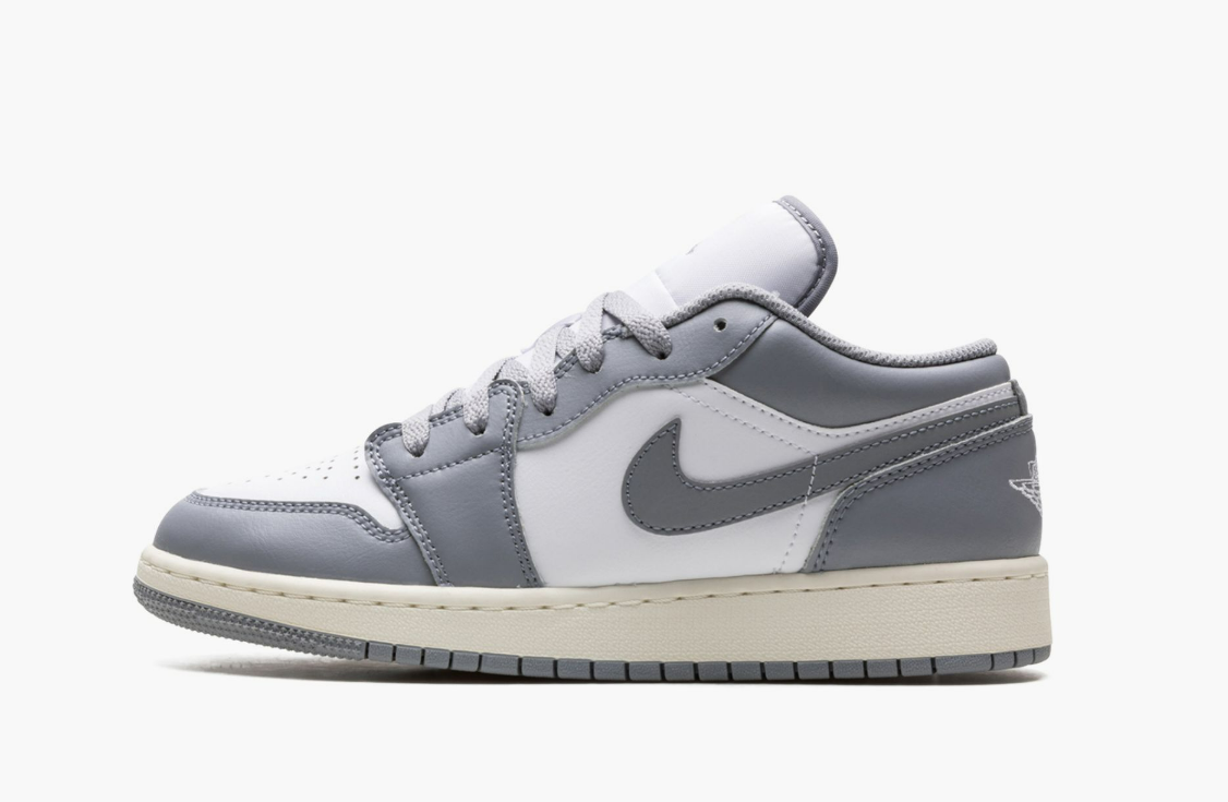 Jordan 1 Low Vintage Grey Gradeschool Pimp Kicks