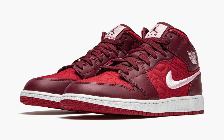 Jordan 1 Mid SE Red Quilt (Gradeschool)