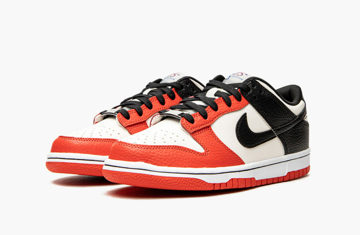 Nike Dunk Low Retro EMB NBA 75th Anniversary - Chicago Bulls Sneakers -  Red for Men