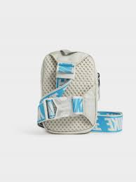 Nike Essentials Small Hip Pack