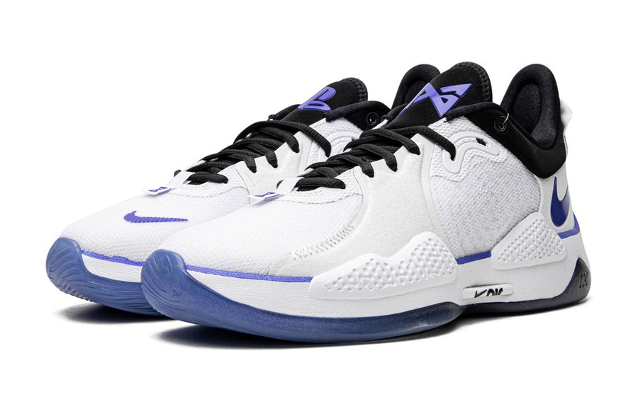 pg5 playstation white