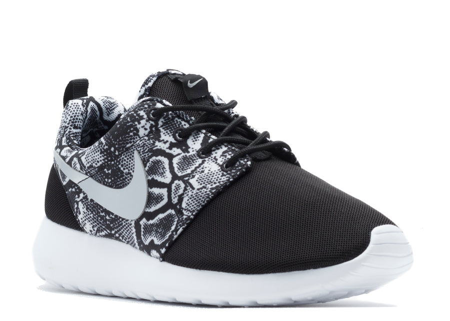 Nike Roshe One Print Black Mamba Women's - Pimp Kicks