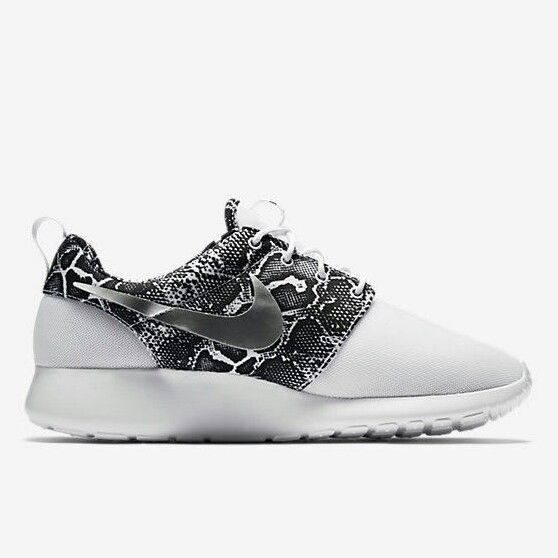 Nike Roshe One Print White Mamba Women's - Pimp Kicks