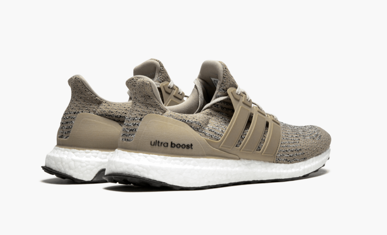 Trace khaki top ultra boost